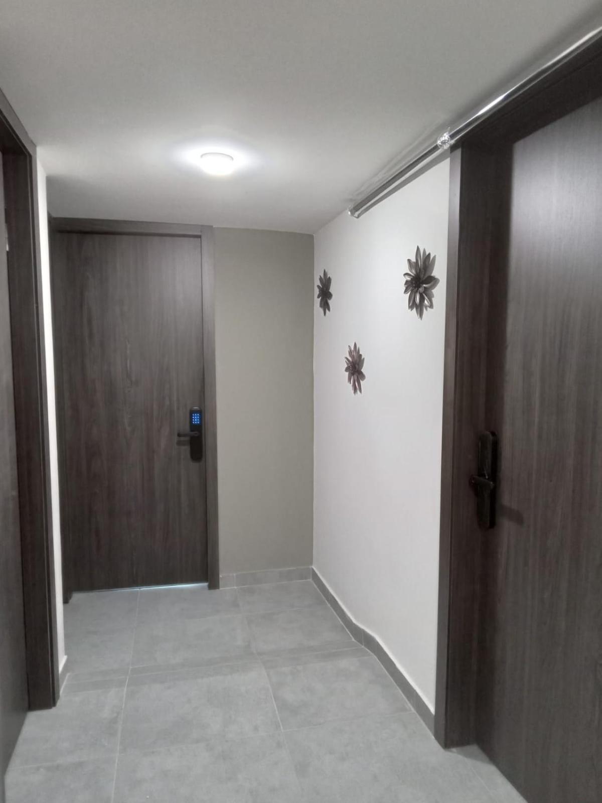 בוגוטה Apartahotel Retiro79 מראה חיצוני תמונה