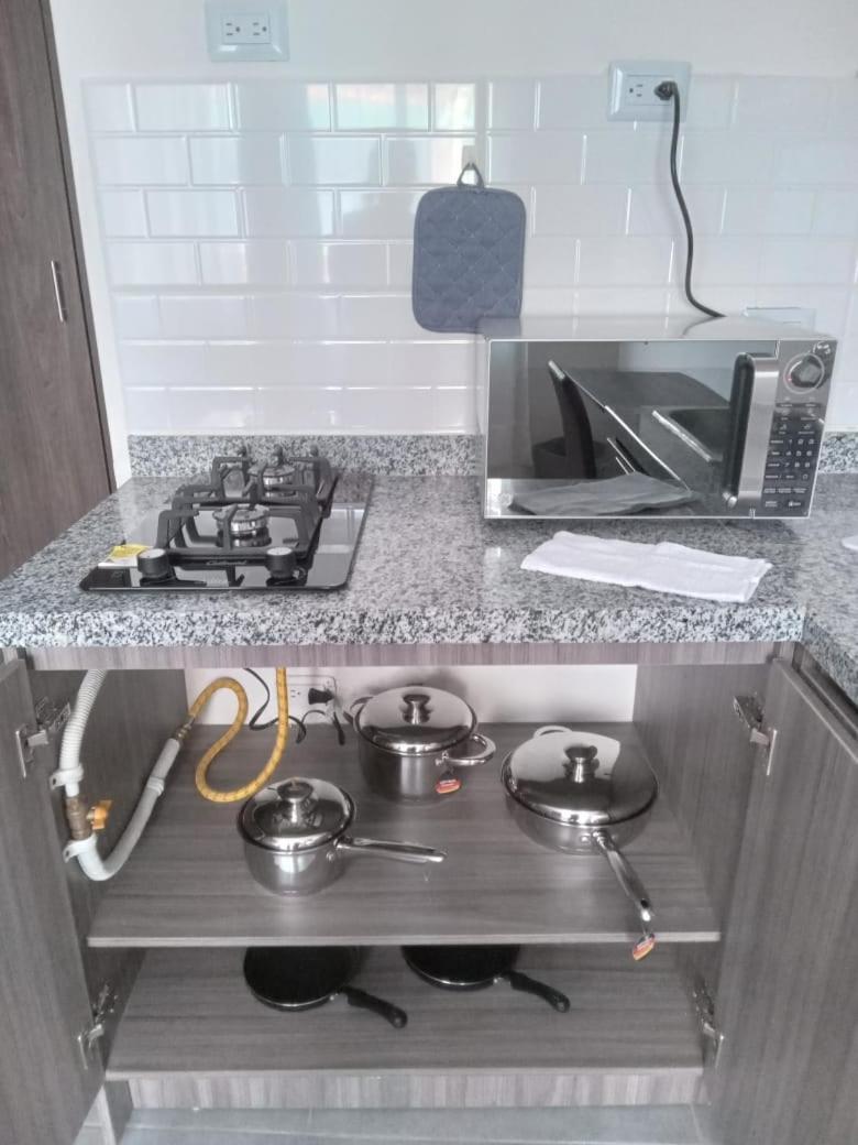 בוגוטה Apartahotel Retiro79 מראה חיצוני תמונה