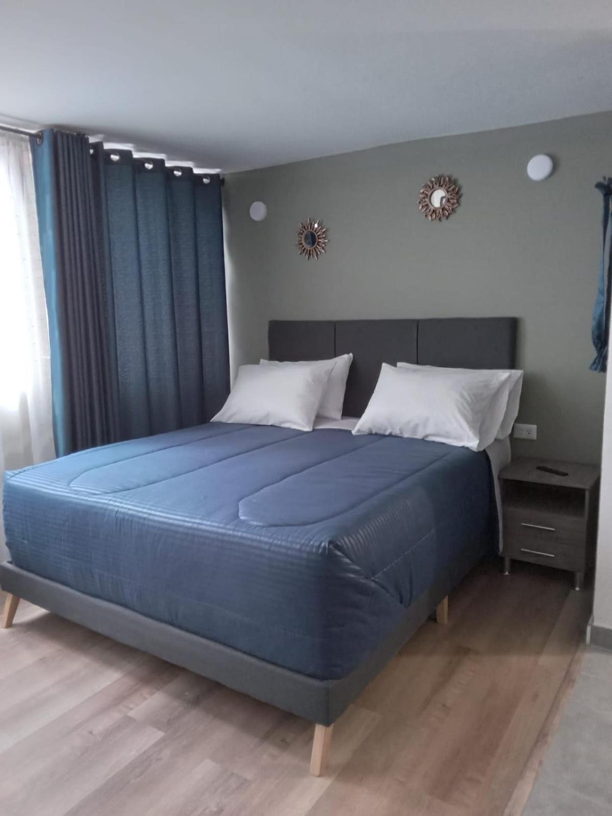 בוגוטה Apartahotel Retiro79 מראה חיצוני תמונה